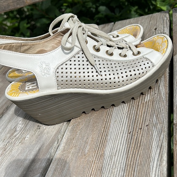 Fly London Lace-up Sandals - Picture 4 of 6